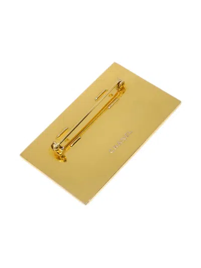 Pre-owned Chanel 1990-2000s Logo-engraved Brooch In Gold