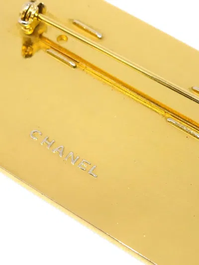 Pre-owned Chanel 1990-2000s Logo-engraved Brooch In Gold