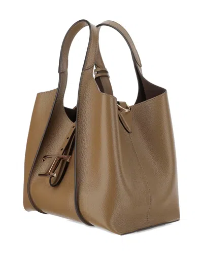 Tod's Leather T-buckle Shoulder Bag