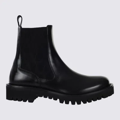 Valentino Garavani Black Leather Boots In Black