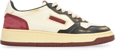 Autry Medalist Low-top Sneakers