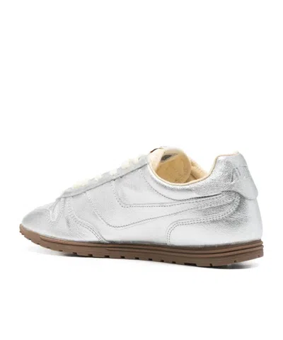 Autry Windspin Low Sneakers In Platinum Leather In Silver