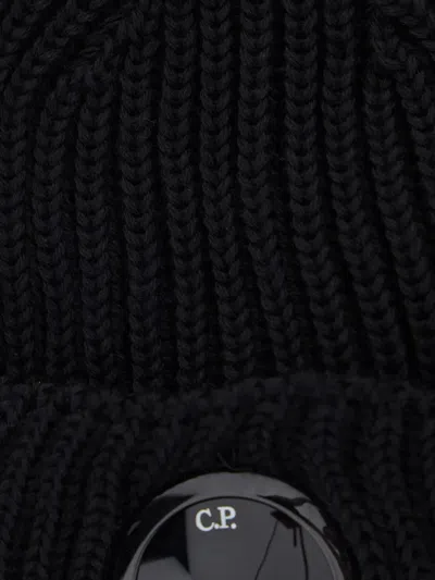C.p. Company Logo-detail Beanie In Black