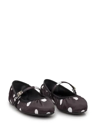 Dolce & Gabbana Satin Ballerina