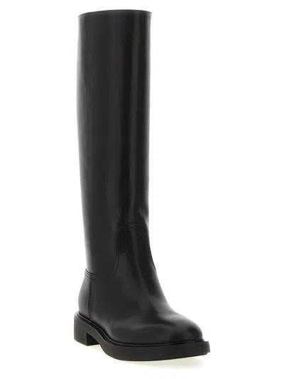 Gianvito Rossi High Boots. In Black