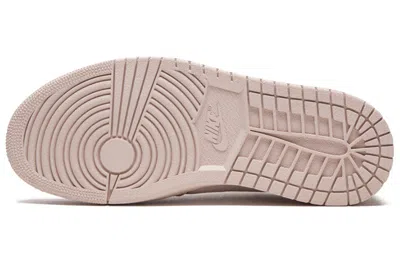 Air Jordan (wmns)  1 Retro Low Ns 'particle Beige'