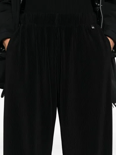 Herno Pleated Wide-leg Trousers In Black