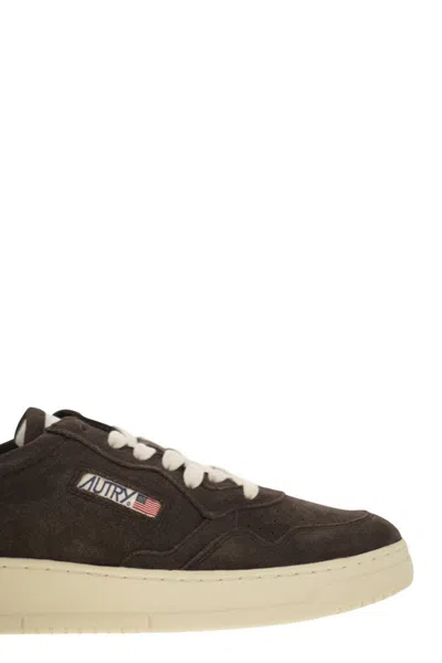Autry "medalist" Low Sneaker In Green