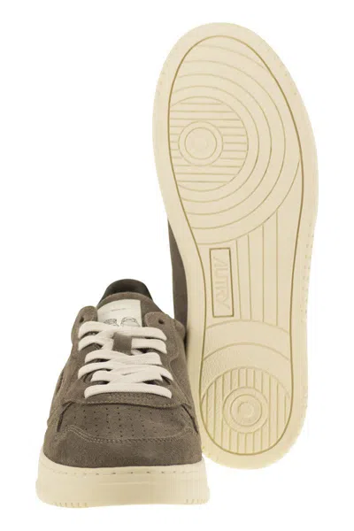 Autry Low-top Suede Sneakers With Rubber Sole And Lace-up Closure In Brown