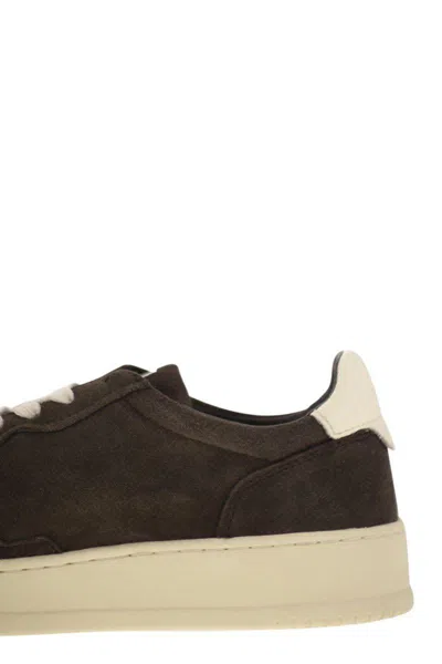 Autry "medalist" Low Sneaker In Green