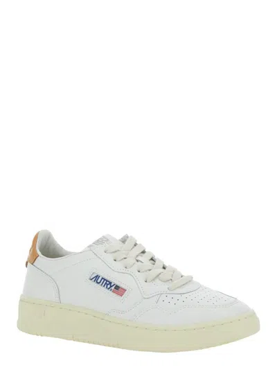 Autry 'medalist' White Low Top Sneakers With Logo Patch On Tongue And Side In Leather Woman