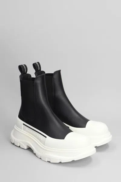 Alexander Mcqueen Chunky Outsole Cap Toe Chelsea Boots In Black