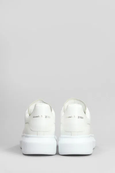 Alexander Mcqueen Women Leather Upper And Rubber Sole Sneaker In White