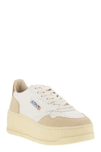 Autry Sneakers Medalist Platform In White