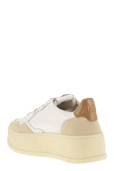 Autry Sneakers Medalist Platform In White