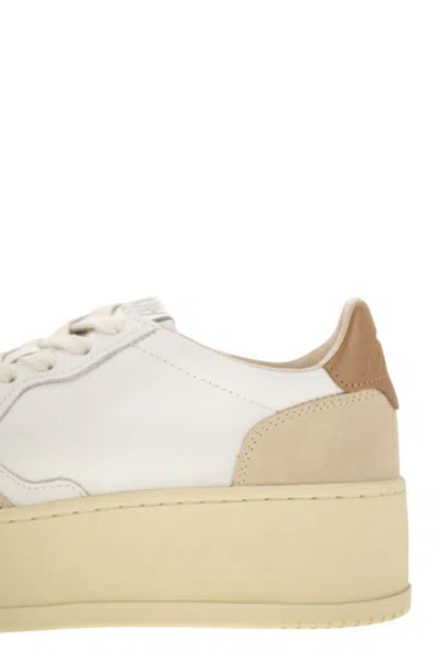 Autry Sneakers Medalist Platform In White