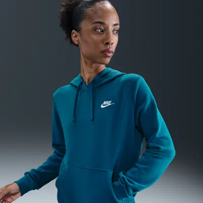 Nike Women's  Sportswear Club Fleece Pullover Hoodie