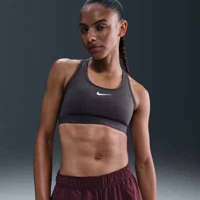 Nike Women's Swoosh Medium Support Padded Sports Bra