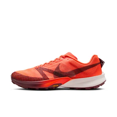 Nike Men's Kiger 10 Trail Running Shoes