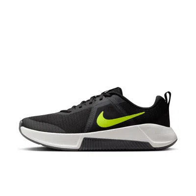 Nike Men's Mc Trainer 3 Workout Shoes