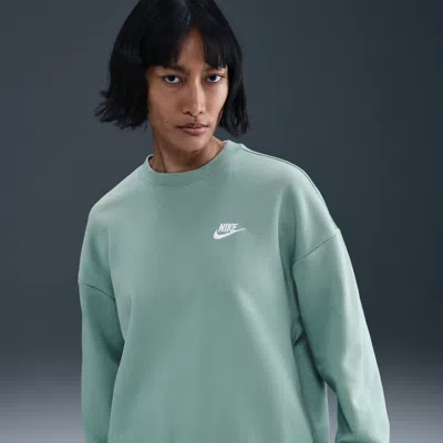 Nike Women's  Sportswear Club Fleece Loose Crew-neck Sweatshirt