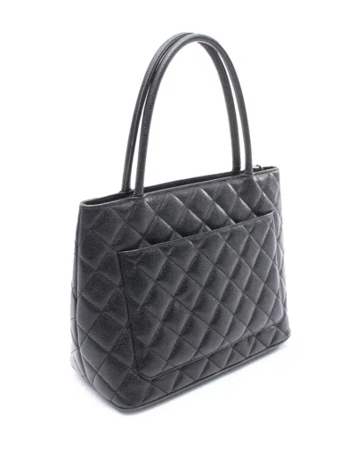 Pre-owned Chanel 2000-2002 Caviar Medallion Tote Bag
