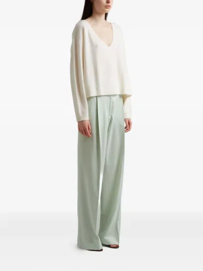 Alice And Olivia Williams V-neck Sweater In Neutral