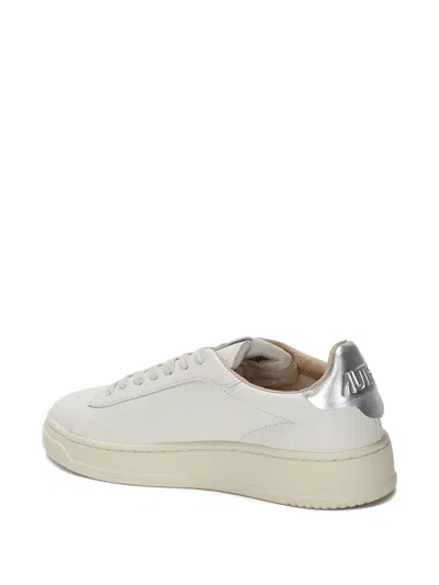 Autry Dallas Sneakers In White