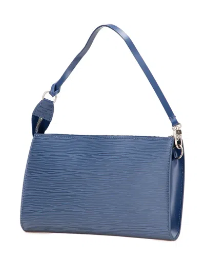 Pre-owned Louis Vuitton 2004 Epi Pochette Accessoires Shoulder Bag In Blue