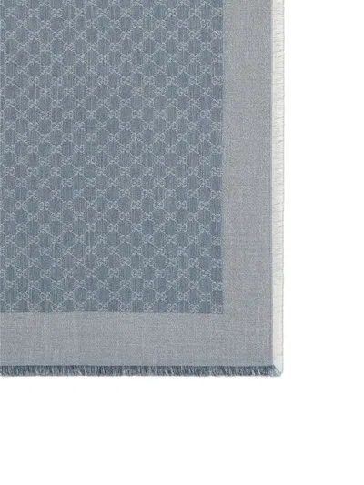 Gucci Gg Denim-effect Shawl In Gray