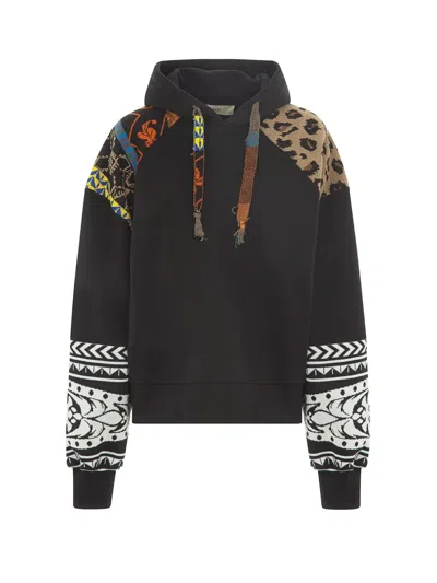 Akep Patchwork-design Hoodie
