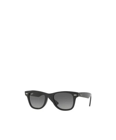 Ray Ban Wayfarer Square Frame Sunglasses