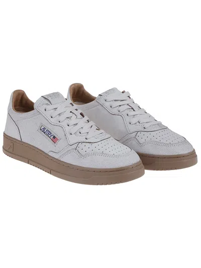 Autry Medalist Low Sneakers In Multi