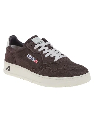 Autry "medalist" Low Sneaker In Brown