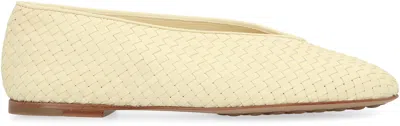 Bottega Veneta Rosa Ballet Flats In Neutral