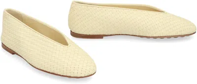 Bottega Veneta Rosa Ballet Flats In Neutral