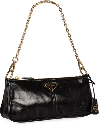 Prada Re-edition 2002 Leather Shoulder Bag In Black