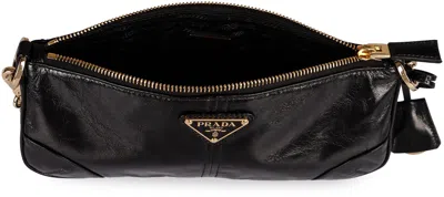 Prada Re-edition 2002 Leather Shoulder Bag In Black