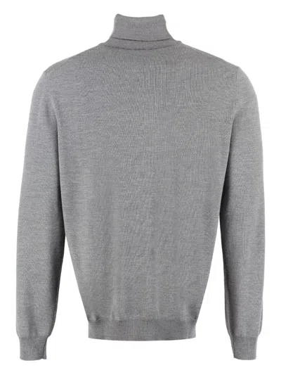 The (alphabet) Turtleneck Wool Sweater In Gray