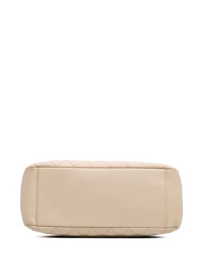 Pre-owned Chanel 2011 Caviar Grand Shopping Tote Bag