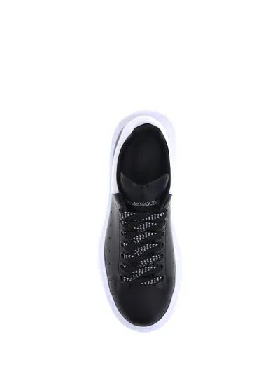 Alexander Mcqueen Black Leather Sneakers With Branded Heel Counter In Black