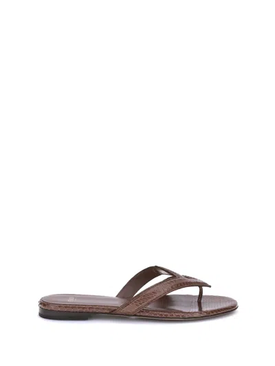Fendi Women Infradito Ayers Sandals In Burgundy