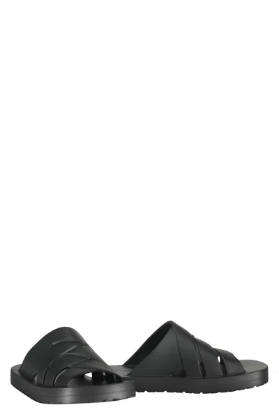 Bottega Veneta Open Toe Cold Drag Of Logo In Black