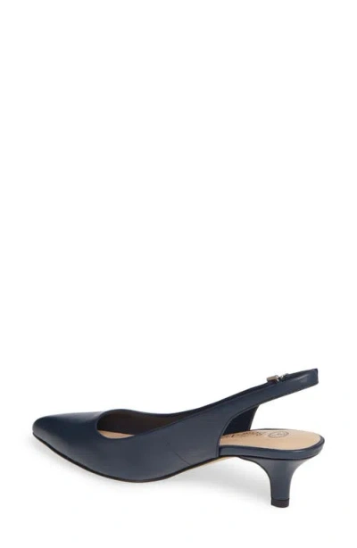 Bella Vita Scarlette Slingback Pump