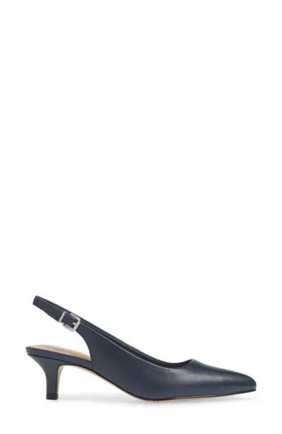 Bella Vita Scarlette Slingback Pump