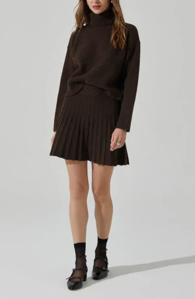 Astr The Label Marceline Turtleneck Sweater