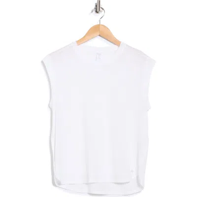 Marika Leona Tank