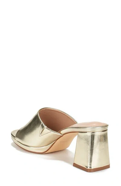 Berness Honor Slide Sandal