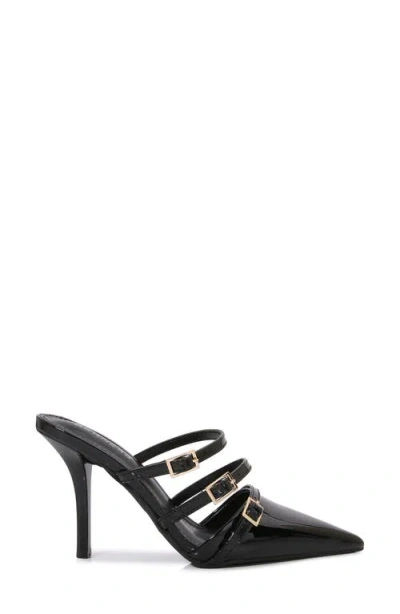 Berness Candella Pointed Toe Pump