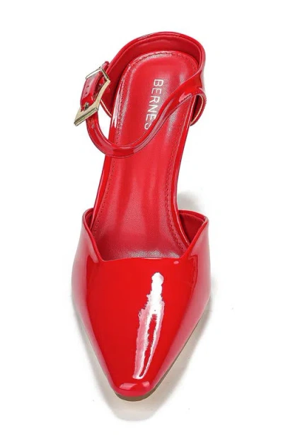 Berness Cesar Pointed Toe Pump